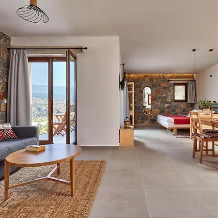 Villa Omythos *